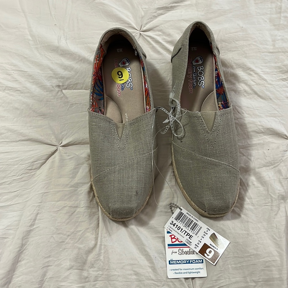 Grey Platform